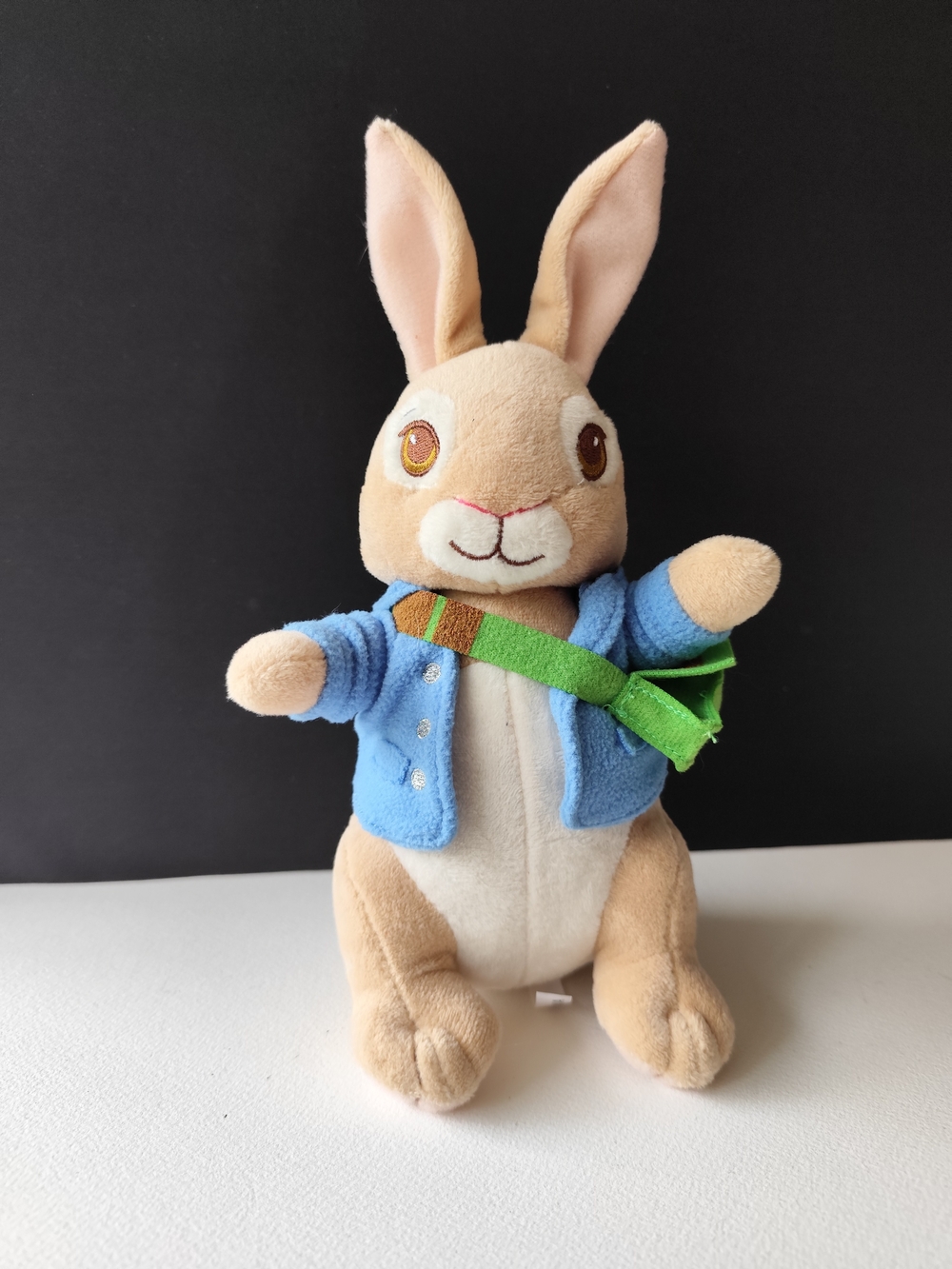 4/$50⭐️Peter Rabbit Plush with Blue Jacket and Green Satchel